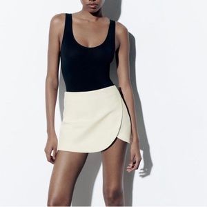 ZARA Skort Ecru